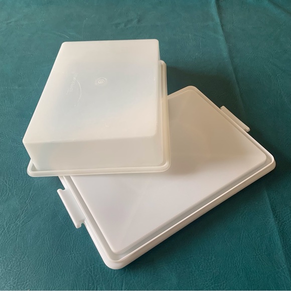 Tupperware Fresh n Fancy cake taker - Picture 6 of 11